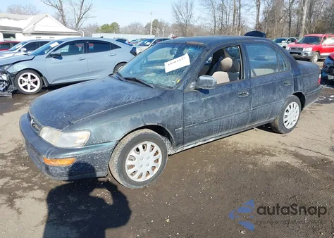 1997 Toyota Corolla Ce from USA, damaged, VIN 2T1BA02E1VC226883